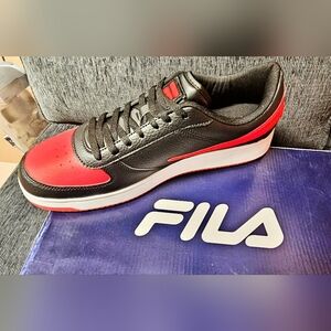 Fila A-low